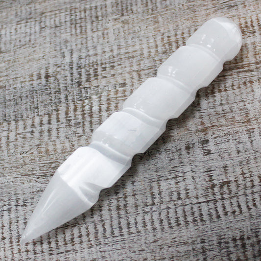 Selenite Spiral Wand - 16 cm - Point One End