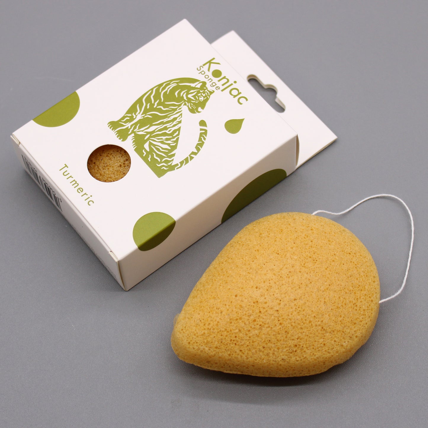 Teardrop Konjac Sponge - Turmeric - Anti-wrinkle - CosmicSerenityShop.com